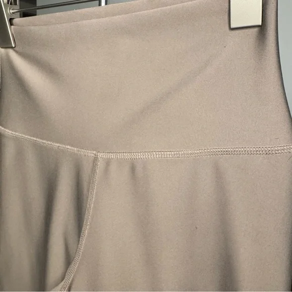 ALO Yoga Women's High-Waist Airlift Legging Gravel Neutral Tan Taupe Size Small - Picture 7 of 11